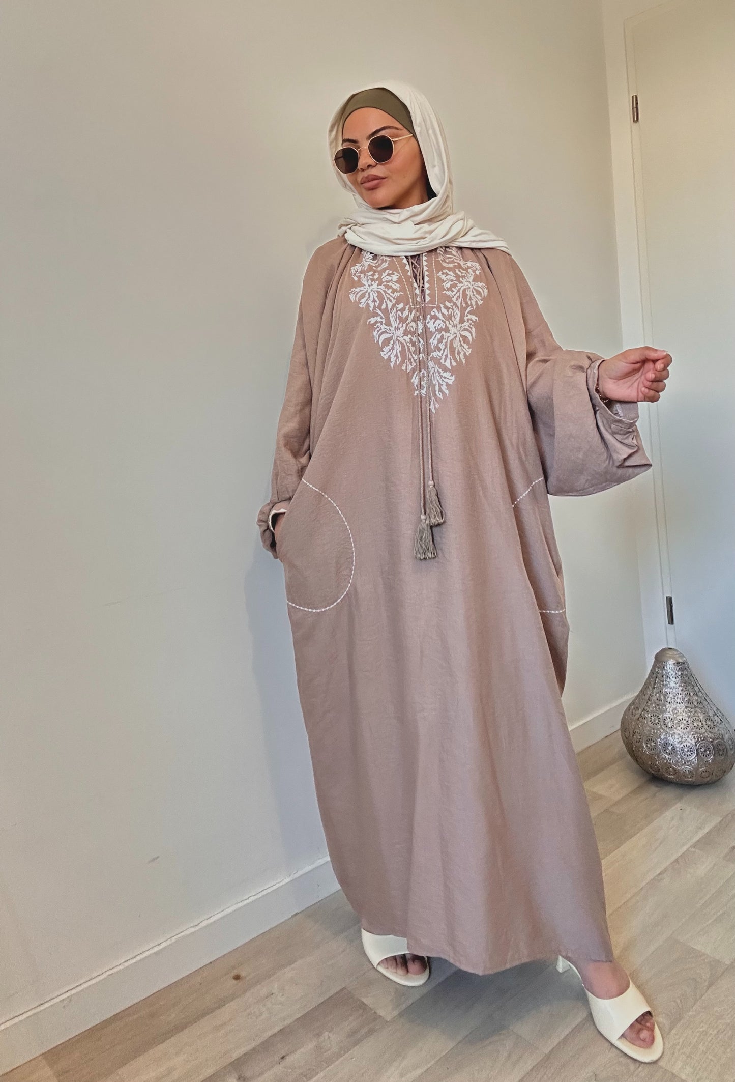 ROBE SAMANTA